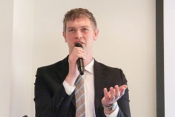 画像ギャラリー No.021のサムネイル画像 / 日本とオランダのシリアスゲーム事情を紹介する「第1回シリアス&アプライドゲームサミット」の基調講演および特別講演をレポート