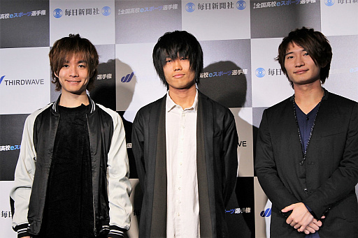 ���������꡼ No.008�Υ���ͥ������ / ������⹻e���ݡ������긢�פ�55��������ȥ꡼��BURNOUT SYNDROMES�ˤ�������祽�󥰡֥ʥߥ����̡פ���Ϫ���줿����ȯɽ���ݡ���