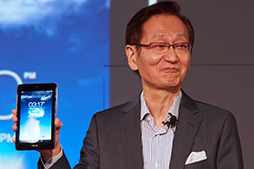 ꡼ No.007Υͥ / COMPUTEXAtomܥ֥åȤˤơCore i7ܥΡPCƥǥȥåPCASUSTransformer Book Trio®