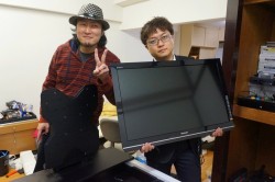 画像ギャラリー No.020のサムネイル画像 / アーケードゲーマーの夢がついに実現。自宅をゲーセンに変える“アーケード筐体風”ゲームデスク「XAC-1」組み立て&試用レポート