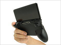 画像ギャラリー No.004のサムネイル画像 / 3DSの操作性向上を図るグリップと大型パッドのセットがゲームテックから