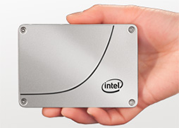 画像ギャラリー No.002のサムネイル画像 / Intel,大幅な低消費電力化を実現したSSD「SSD 530」シリーズを発表。2.5インチとmSATAに加えて,M.2タイプも用意