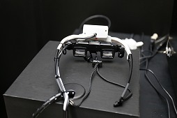 画像ギャラリー No.020のサムネイル画像 / CEATEC JAPAN 2013レポート。4K/8K時代に向けて鎬を削る各社の最新ディスプレイデバイスを紹介