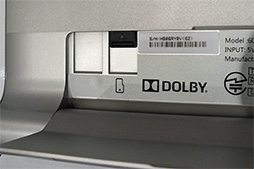 画像ギャラリー No.007のサムネイル画像 / Lenovo,持たずに使えるスタンド付きAndroidタブレット「YOGA TABLET」を発表。国内展開予定のゲーマー向けPCもちら見せ