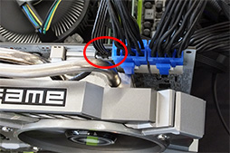 画像ギャラリー No.008のサムネイル画像 / Haswell時代の電源ユニットは最小電流に注目? 新型電源ユニットが披露された「玄人志向大感謝祭」レポート