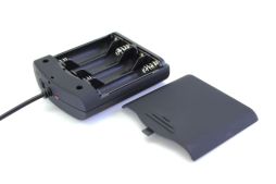 画像集#019のサムネイル/アンサー,3DS LL用ポーチと新型PS Vita用液晶保護フィルム,新型PS Vita用電池式バッテリー,PS1用メモリーカードを発売