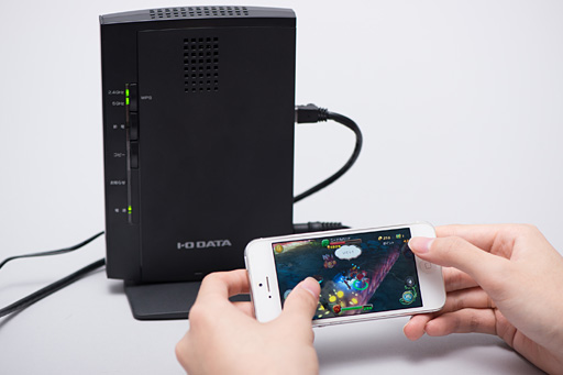 画像集#022のサムネイル/【PR】アイ・オーの無線LANルーター「WN-AC1600DGR2」。ゲーマーに優しい,超絶的な簡単さと高性能に惚れた