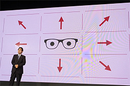 画像集#018のサムネイル/JINS,視線移動やまばたきを検出してスマホアプリを動かせる眼鏡「JINS MEME」を発表