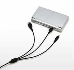 画像集#006のサムネイル/3DSLLや初代DS,GBASPなどの充電に対応した3股USB充電ケーブルが発売