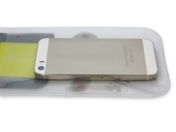 画像集#005のサムネイル/ゲームボーイ風デザインでPS Vitaとスマホ対応の防水ケース,6月20日発売