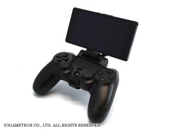 画像ギャラリー No.013のサムネイル画像 / DUALSHOCK 4にスマホを固定するためのアタッチメントなど，PS4用周辺機器3製品がゲームテックから