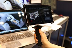 #018Υͥ/223DСꥢƥŸ׳šVRϢ3Dץ󥿤κǿư򸫤