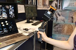 #021Υͥ/223DСꥢƥŸ׳šVRϢ3Dץ󥿤κǿư򸫤