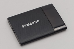 画像ギャラリー No.004のサムネイル画像 / HW短評:Samsung「Portable SSD T1」(1)