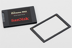 画像集 No.004のサムネイル画像 / HW短評：SanDisk「Extreme Pro Solid State Drive」（1）