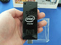 Intel�Υ��ƥ��å���PC��Compute Stick�פ�4��ܤ˹���ȯ�䡣���ʤ���2��2000��