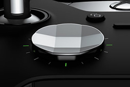 画像集 No.005のサムネイル画像 / Xbox One＆PC用の「Xbox Elite Wireless Controller」が北米で10月に発売。149.99ドルの高価なゲームパッドはカスタマイズ性の高さがウリ