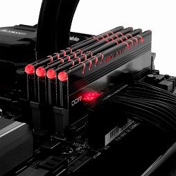 画像ギャラリー No.016のサムネイル画像 / ゲーマー向けと謳われるAVEXIR製DDR4メモリモジュールが発売に