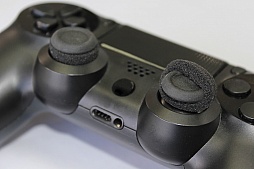 画像ギャラリー No.004のサムネイル画像 / アンサー,FPSにおけるエイムの操作性向上を謳うDUALSHOCK 4用スポンジ