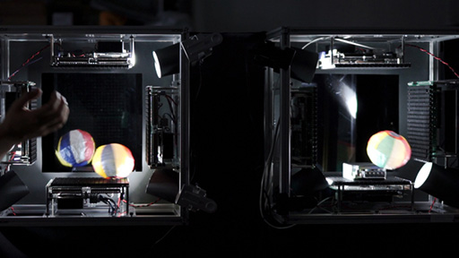 画像ギャラリー No.020のサムネイル画像 / 空中に描かれた「触れる絵」やリアルな立体映像など,日本の研究者による展示をまとめたSIGGRAPH 2015のEmerging Technologiesレポート後編