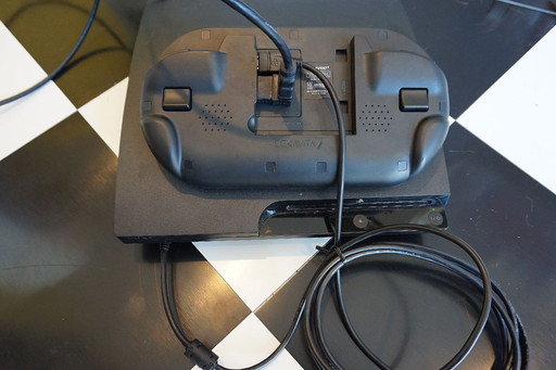 画像ギャラリー No.004のサムネイル画像 / HW短評:ゲームテック「DEKAVITA7」(2)工夫すればモバイルなアーケードスティック環境の構築も可能