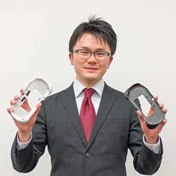 ���������꡼ No.004�Υ���ͥ������ / PS Vita�ˡ�L2/R2�ϥȥꥬ�����ɲä��륰��åץ��С�����˾�Ρ�PCH-1000���б���ǥ뤬�ä�롣���ߤ�ȯ��ͽ��