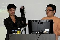 ���������꡼ No.004�Υ���ͥ������ / ¿�̤ʥ��ߥʡ������ܤˤ�����VR������夬��򴶤���������VR�ޤĤ�2015���ץ�ݡ���