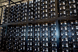 ���������꡼ No.009�Υ���ͥ������ / 4K��HDR�б����ʤ�Ķ��®���ȥ졼���Ͼ���Υ������PC�ˤ�ط����ꡩ �����ޡ������ǽ���Inter BEE 2015�ץ�ݡ���