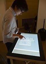 画像ギャラリー No.017のサムネイル画像 / 顔面タブレットやVRガリバートンネル体験から空中結像ディスプレイまで。SIGGRAPH ASIA 2015,Emerging Technologies展示セクションその他編