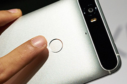 画像ギャラリー No.030のサムネイル画像 / 林 佑樹選定,極私的「Androidスマートフォン・オブ・ジ・イヤー2015」