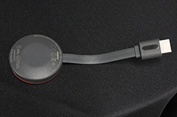 画像ギャラリー No.005のサムネイル画像 / スマートフォンのゲームを大画面テレビでプレイできる安価なワイヤレスデバイス「Chromecast」の新型が発売に