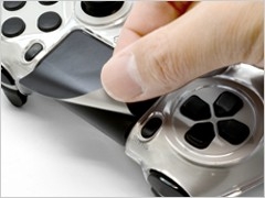 画像ギャラリー No.004のサムネイル画像 / ゲームテック,全4色のDUALSHOCK 4用カバーとPS4&PS3両対応のアーケードスティックを発売