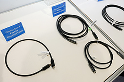 ꡼ No.013Υͥ / COMPUTEXϳդեåܥåǵӸӤThunderbolt 3ܳŪڤɬפʤΤϡMac˺Ѥ뤳ȡ