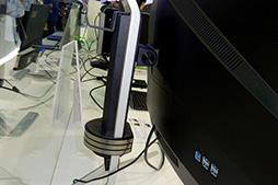 ���������꡼ No.012�Υ���ͥ������ / 4K�����٤䲣Ĺ�磻�ɤˤ���ե�å���졼�Ȥ��Ȥ���äƤ��롣���ѤǸ�����ˡ����ʥϥ�����ɱվ��ǥ����ץ쥤���ݡ���