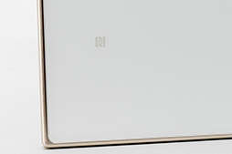 画像ギャラリー No.010のサムネイル画像 / ゲーム用Androidタブレットの新しい選択肢となり得る実力派。BungBungame「KALOS 2」レビュー