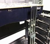 画像ギャラリー No.009のサムネイル画像 / 長尾製作所,大型グラフィックスカードの安定保持用ステイを発売。大小2種