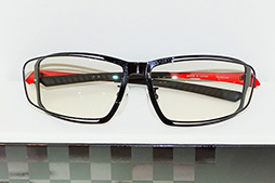 画像ギャラリー No.005のサムネイル画像 / 国産ゲーマー向け眼鏡「G-SQUARE」にFPS向けと格闘ゲーム向けの新レンズが登場。普段使いにも適した新フレームも来年に