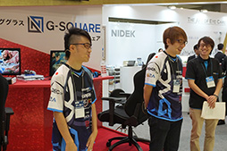 画像ギャラリー No.014のサムネイル画像 / 国産ゲーマー向け眼鏡「G-SQUARE」にFPS向けと格闘ゲーム向けの新レンズが登場。普段使いにも適した新フレームも来年に