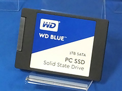 Western Digital，同社初のSSD「WD Blue SSD」＆「WD Green SSD」の発表会を開催。日本では性能と記憶容量で優れるBlueに注力