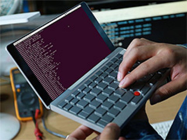 7インチ級の超小型PC「GPD Pocket」のIndiegogoキャンペーンがスタート