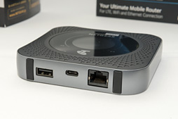 画像ギャラリー No.018のサムネイル画像 / NETGEAR,国内初と謳う11ad対応のゲーマー向け無線LANルーター「Nighthawk X10 R9000」を発表。11ac Wave2対応のエクステンダも