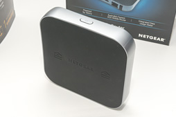 画像ギャラリー No.019のサムネイル画像 / NETGEAR,国内初と謳う11ad対応のゲーマー向け無線LANルーター「Nighthawk X10 R9000」を発表。11ac Wave2対応のエクステンダも