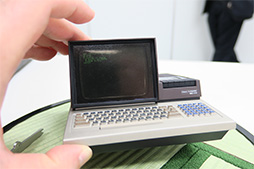 画像集 No.015のサムネイル画像 / 往年のマイコン「MZ-80C」が手のひらサイズで蘇る！ 「PasocomMini」の実機に触れてみた