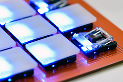 ꡼ No.004 | COMPUTEXϤ줫ΥޡܡɤǤϥѥ󥿥ռᥫ˥λ夬롩 KaihuaǿʤϪ