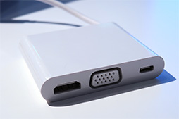 画像ギャラリー No.007のサムネイル画像 / Huawei,重さ約640gの2-in-1 PC「MateBook E」を7月7日に発売。12インチサイズでアスペクト比3:2の液晶パネルを採用