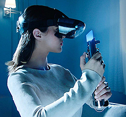 画像ギャラリー No.002のサムネイル画像 / 「ジェダイなりきり」の決定版か? LenovoとDisney,ライトセーバーとARゴーグルで遊ぶ「Star Wars: Jedi Challenges」を発表