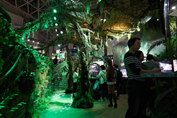 ꡼ No.015Υͥ / TGS 2017ϡMONSTER HUNTER: WORLDפѤޥϤΥɵѡViRealפϡϥ˲⤿餹ΤȯԤʹ