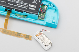 画像ギャラリー No.003のサムネイル画像 / 次に来るフィードバック技術は「温度」? VR用途に使える温覚&触覚技術をCEATEC 2017で体験してみた