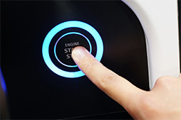 画像ギャラリー No.015のサムネイル画像 / 次に来るフィードバック技術は「温度」? VR用途に使える温覚&触覚技術をCEATEC 2017で体験してみた