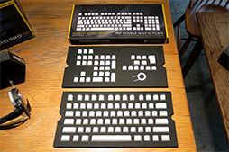 画像ギャラリー No.009のサムネイル画像 / Corsair,白い筐体のミドルタワーPCケースや新型簡易液冷クーラーなど,世界初公開の新製品を披露